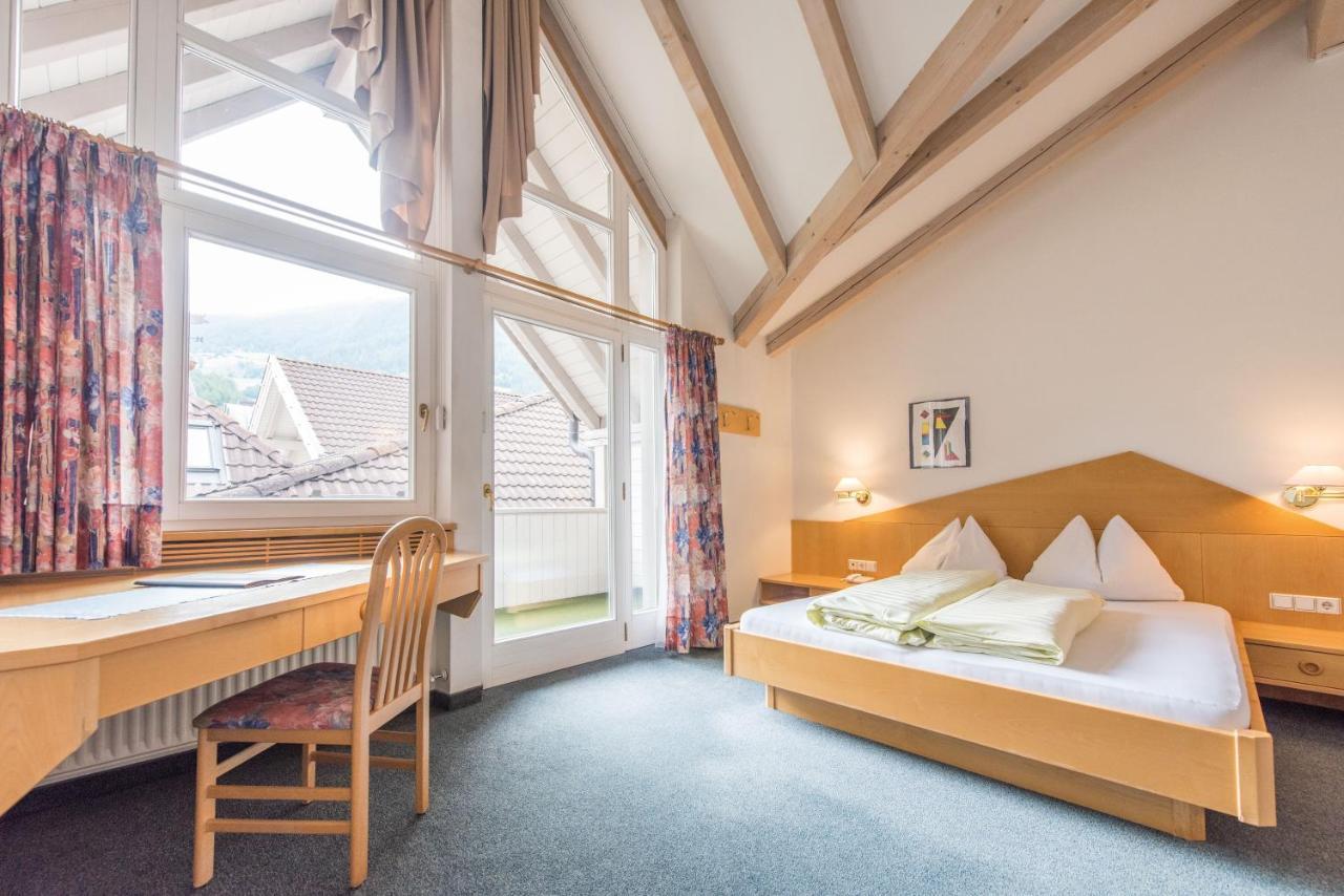 Hotel Fronza - Your Hike & Mountain Home Luttach Exterior foto