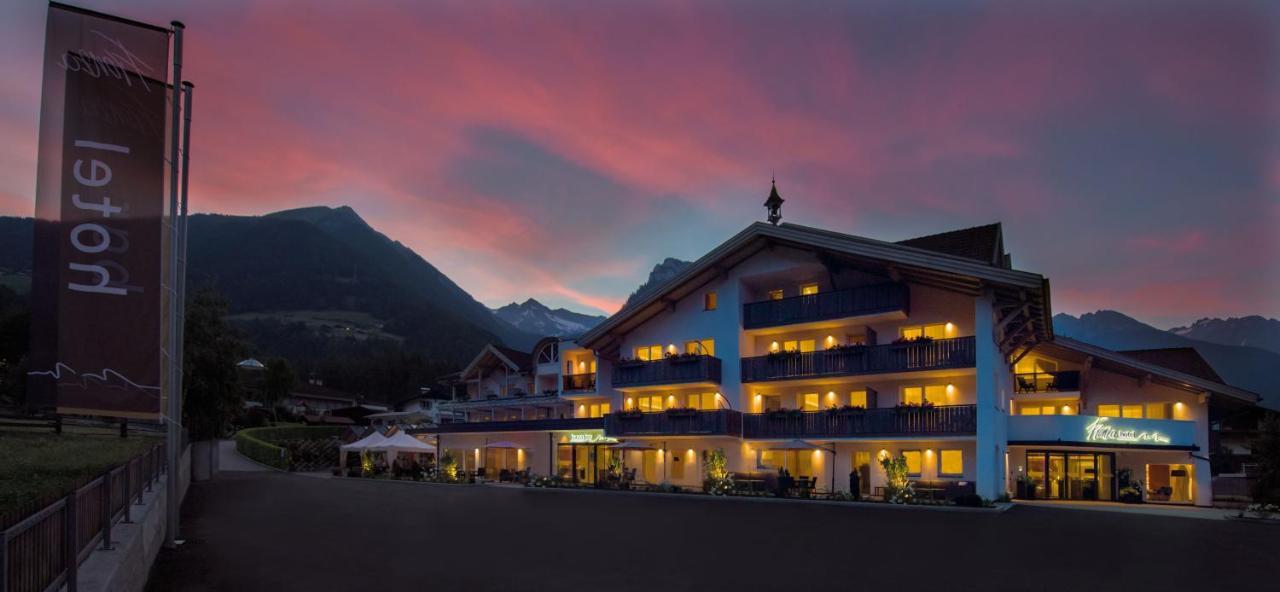 Hotel Fronza - Your Hike & Mountain Home Luttach Exterior foto