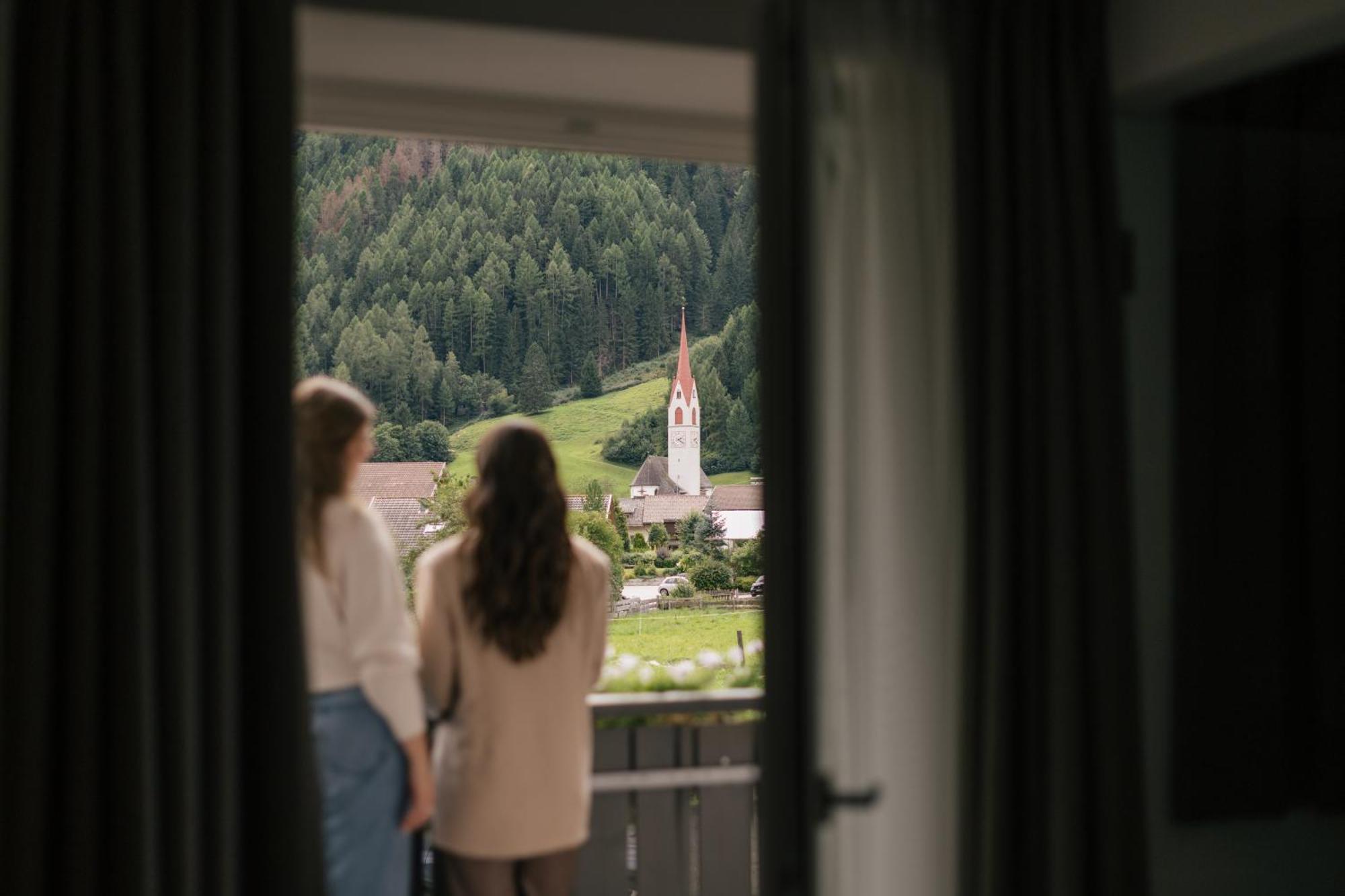 Hotel Fronza - Your Hike & Mountain Home Luttach Exterior foto